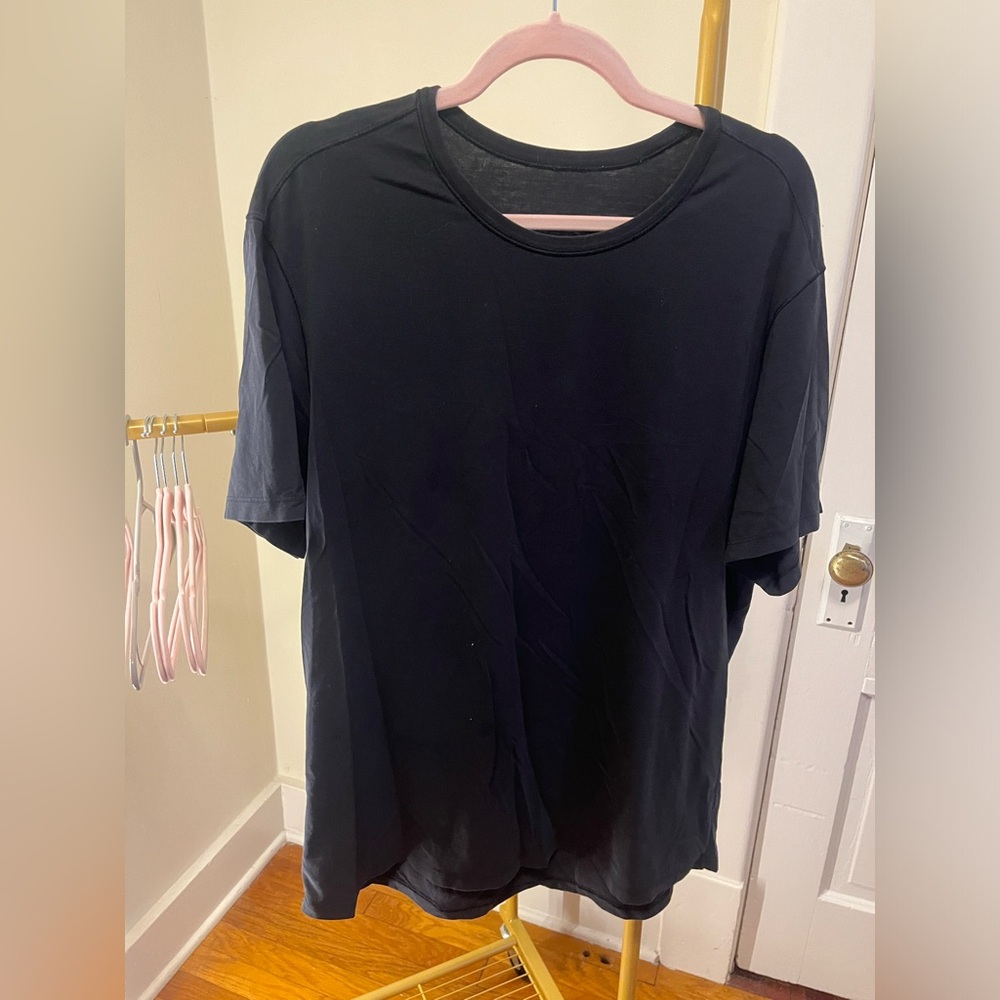 Lululemon T-shirt